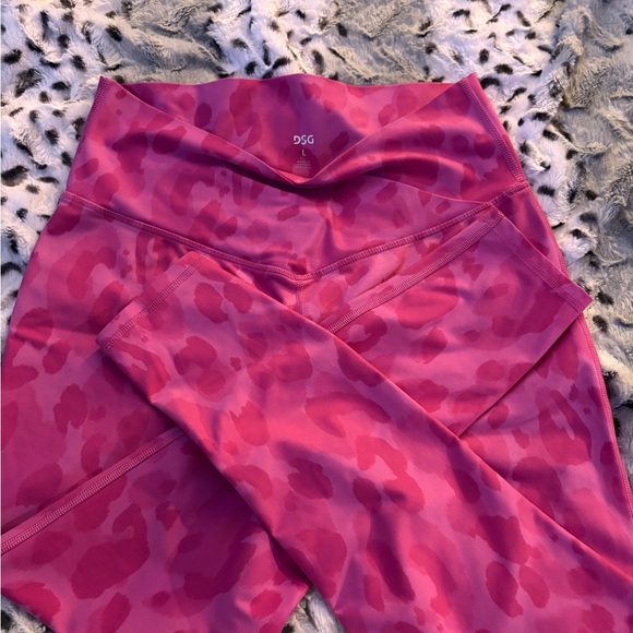 DSG Pink Patterned Leggings - Picture 2 of 4